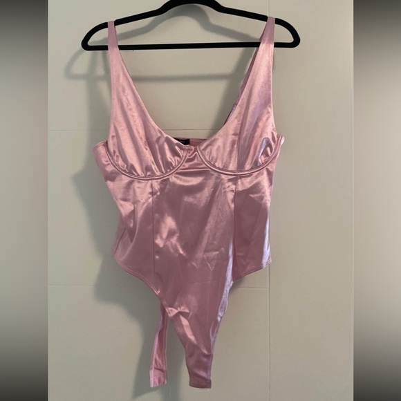 Forever 21 Pink Bodysuit - Picture 1 of 2